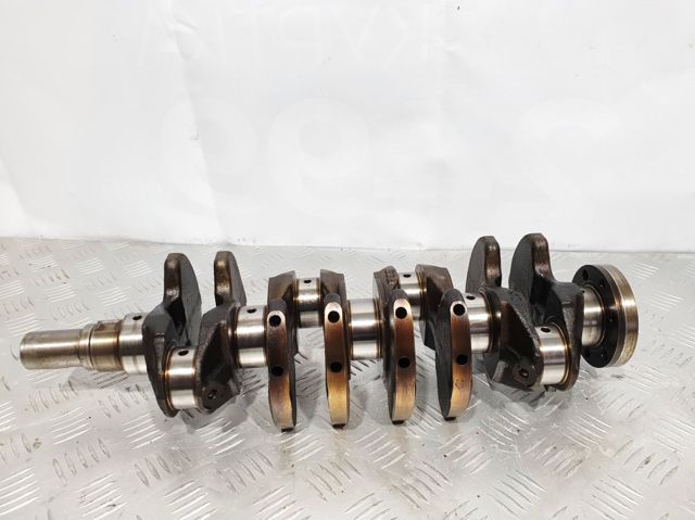 Коленвал двигателя MD183524 MITSUBISHI