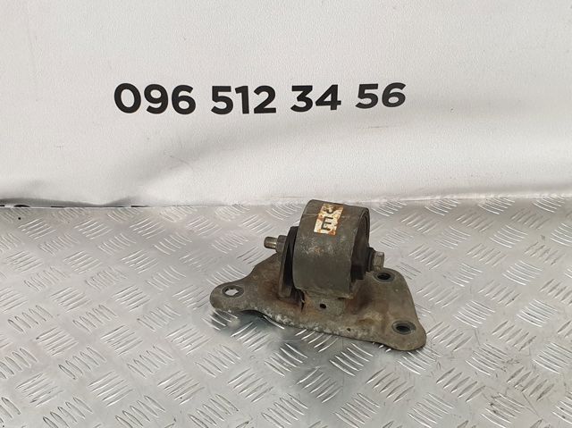 Левая подушка двигателя MR961709 MITSUBISHI