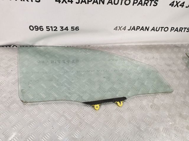 MR978106 MITSUBISHI Стекло двери передней правой купить в Чернигов