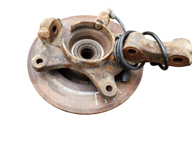 Цапфа поворотная левая RUB000050 LAND ROVER