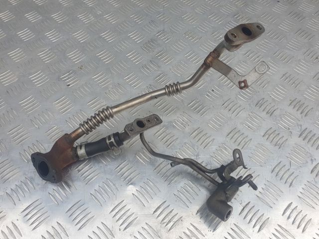 Трубка/шланг отвода масла от турбины SH01142K0 MAZDA