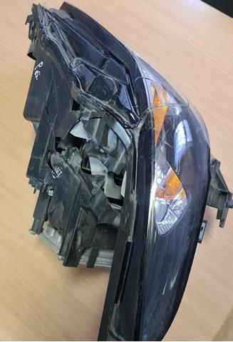 MAZDA BCJH51030K Фара правая в наличии Сумы