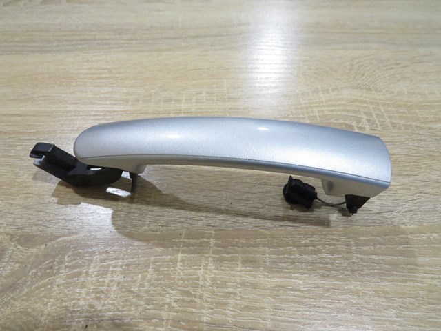 Ручка двери передней наружная 3B0837207GGRU VAG