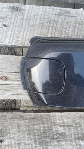 BMW 51117337796 Заглушка буксировочного крюка в наличии Днепр