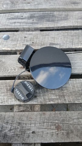 Дверка бензобака Хендай Туксон 2