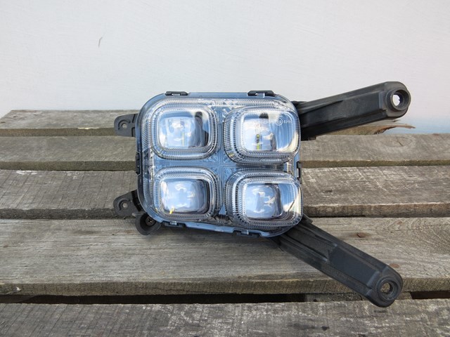 Противотуманка правая 92202F1100 HYUNDAI