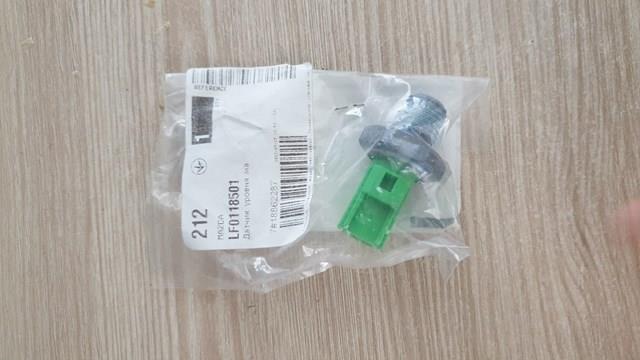 LF0118501 Датчик давления масла купить Николаев