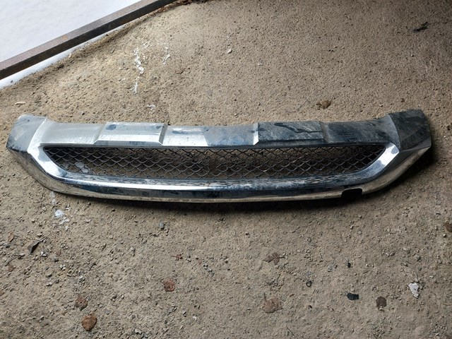 MERCEDES A1668857122 Накладка бампера переднего центральная в наличии Днепр