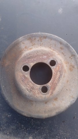 Шкив водяной помпы Volkswagen Transporter T4