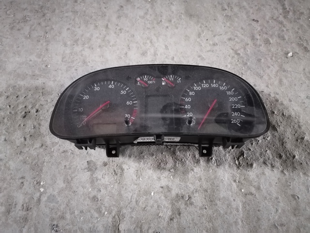 VAG 1J0919881B Панель приборов в наличии Кривой Рог
