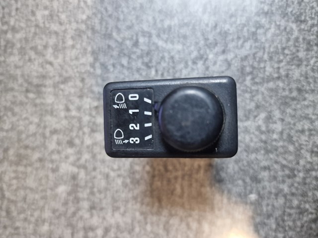 2519080N00 NISSAN Кнопка (регулятор) корректора фар купить в Украина