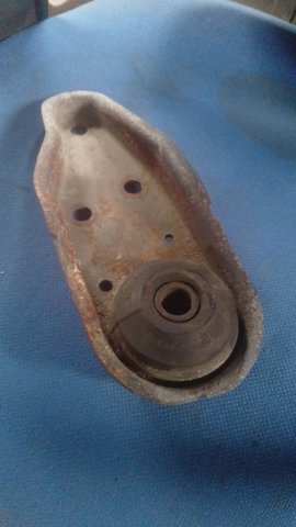 Подушка коробки 867199383A VAG