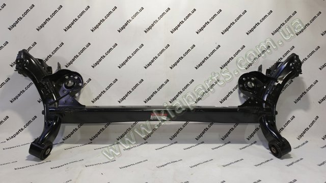 Крабобалка задней подвески 551001Y200 HYUNDAI