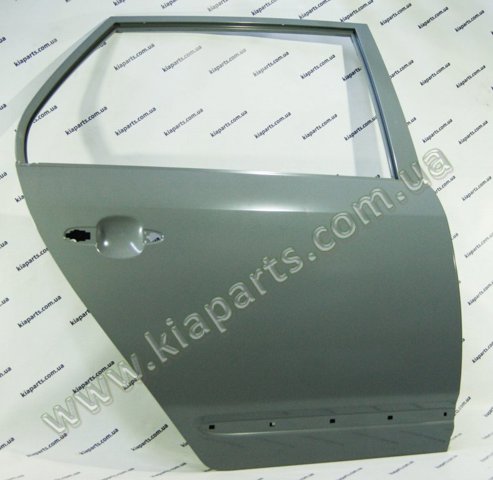 Задняя правая дверь 770041D010 HYUNDAI