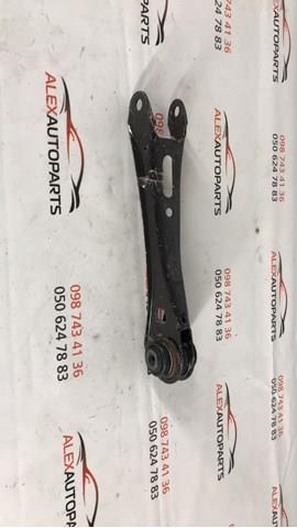 33306786981 BMW Рычаг задней подвески верхний левый/правый купить в Сумы