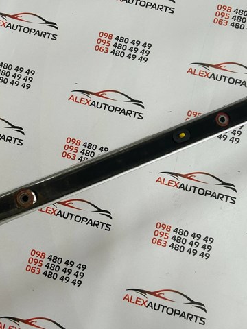 VAG 4L0860021N2ZZ Рейлинг крыши левый в наличии Тернополь