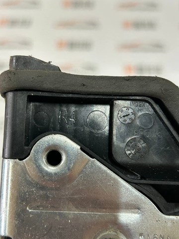 BMW 7318418 Замок двери задней правой в наличии Винница
