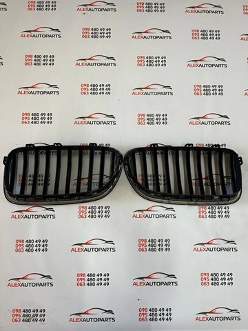 7336477 BMW Решетка радиатора левая купить в Ужгород