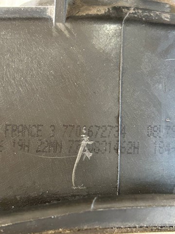 RENAULT 7701672734 Левая фара в наличии Ужгород