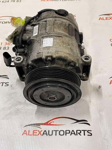 Компрессор кондиционера 7L6820803F VAG