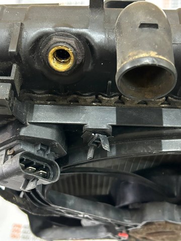 OPEL 8038845 Радиатор в наличии Тернополь