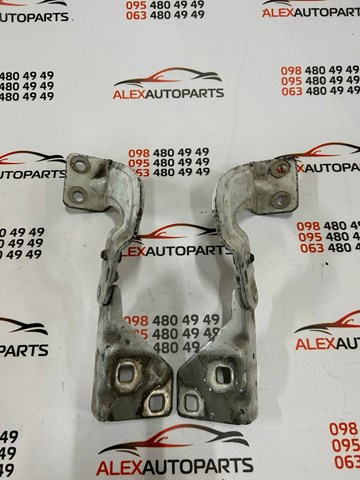RENAULT 8200153071 Петля капота правая в наличии Ровно