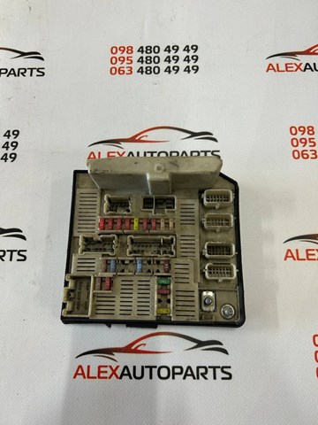 Коробка предохранителей 8200481866 RENAULT
