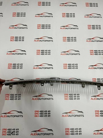 8659875 VOLVO Решетка радиатора купить в Львов