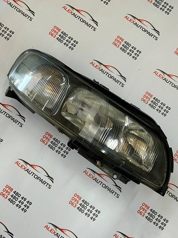 VOLVO 8693572 Правая фара в наличии Житомир