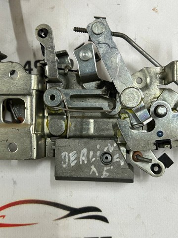 9138F6 PEUGEOT Замок двери боковой сдвижной левой купить в Тернополь