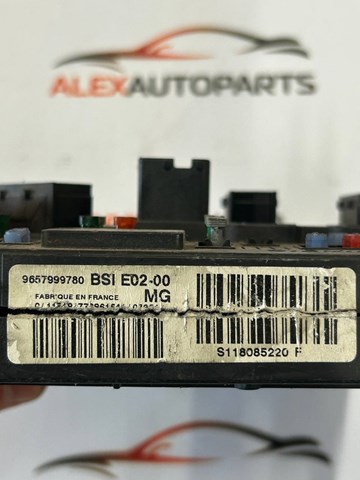9657999780 PEUGEOT Блок предохранителей купить в Полтава