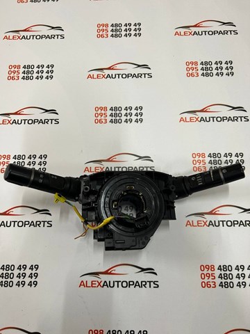 Левый подрулевой переключатель DF7566122 MAZDA