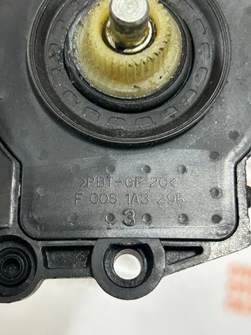 HYUNDAI F00S1A3295 в наличии Каменское