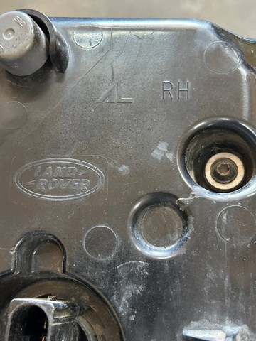 LR031755 LAND ROVER Задний фонарь купить в Винница