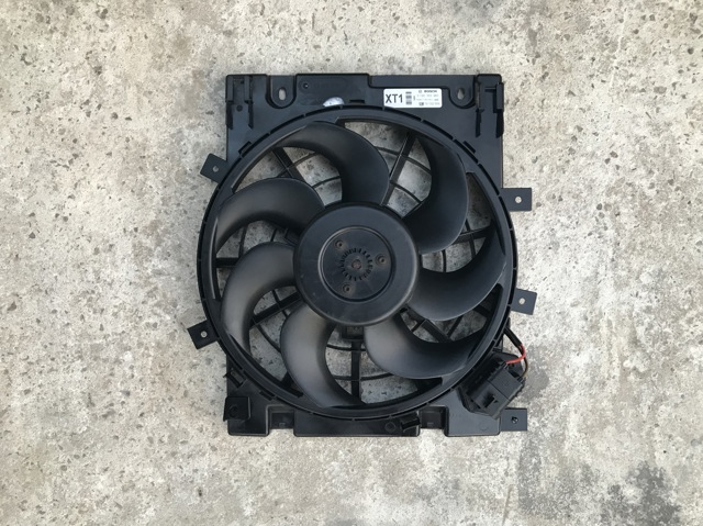 Вентилятор радиатора Opel Zafira A