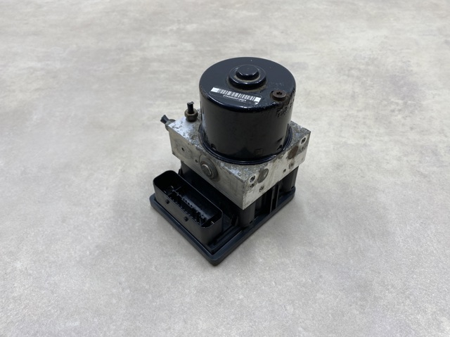 Блок управления ABS 13244860 GM