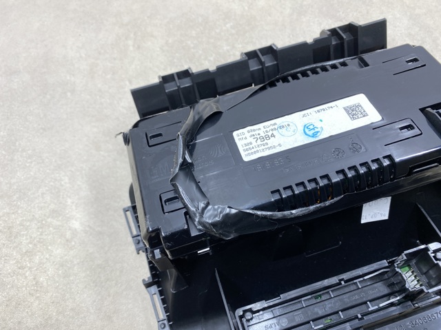 GM 13267984 Дисплей многофункциональный в наличии Киев