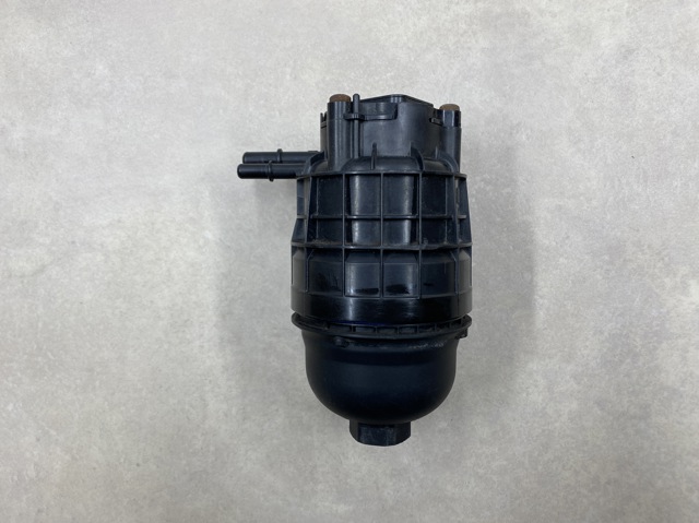 Корпус топливного фильтра 13383061 GM