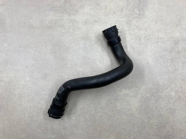 Шланг радиатора охлаждения Опель Астра K