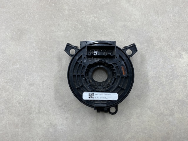 Шлейф Airbag 39017556 GM
