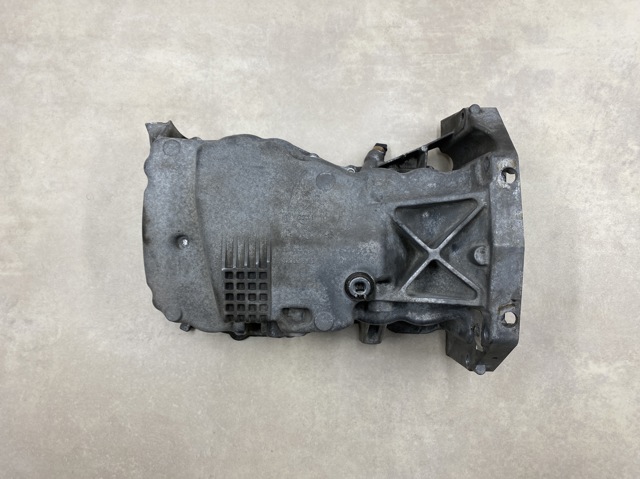 Поддон картера двигателя 8200318813 RENAULT