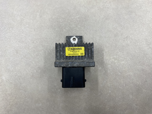 Реле свечей накаливания 8200859243 RENAULT