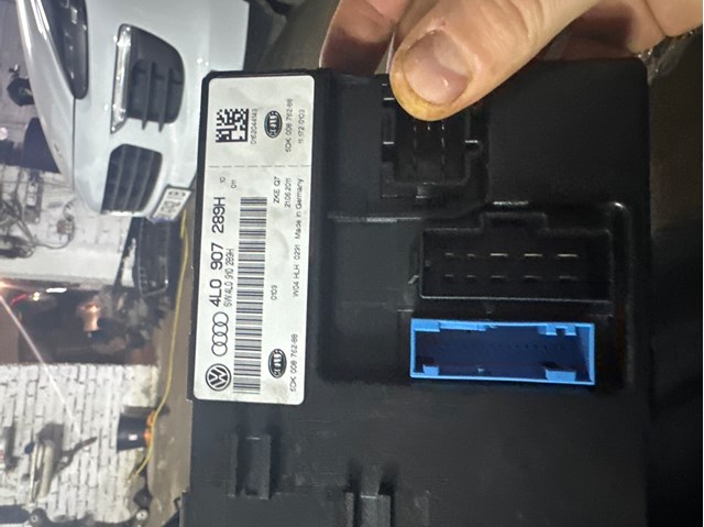 Блок управления центральным замком 4L0907289H VAG