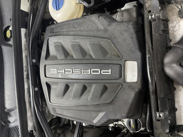 Экран двигателя 95B103925D PORSCHE