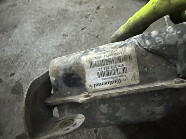 Компрессор пневмоподкачки (амортизаторов) 97035815123 PORSCHE