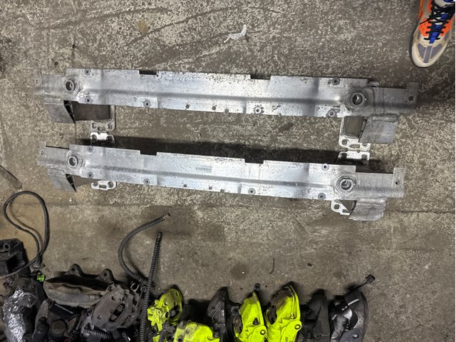 Балка бампера переднего 9Y0807109B PORSCHE