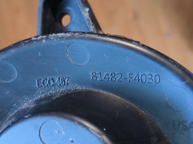 TOYOTA 81482F4030 в наличии Полтава