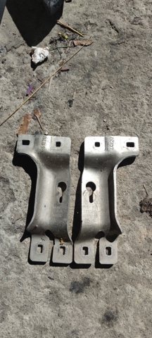 BMW 51117357179 Кронштейн бампера переднего левый в наличии Ирпень