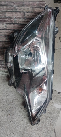 Фара передняя правая 8301D446 MITSUBISHI