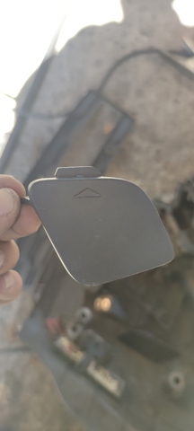 Заглушка бампера буксировочного крюка A4478850323 MERCEDES